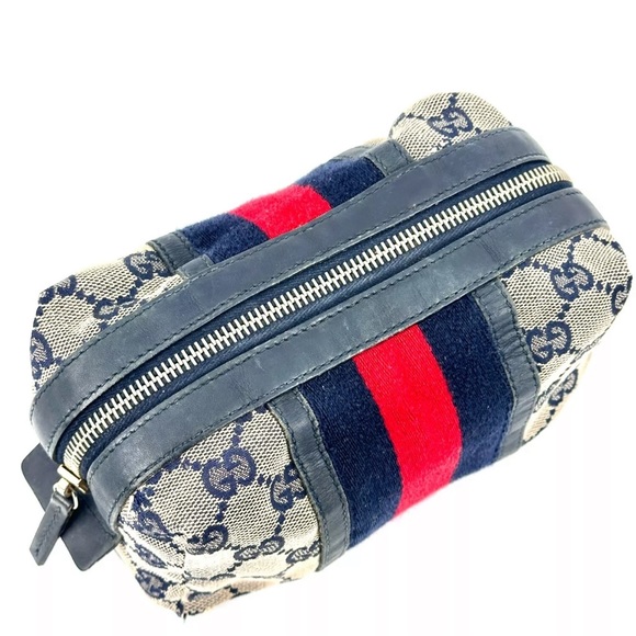 Gucci Pouch - Picture 3 of 5